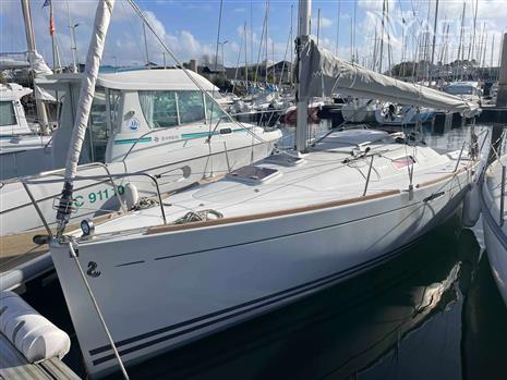 BENETEAU FIRST 25.7