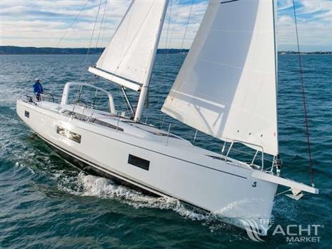 BENETEAU OCEANIS 51.1