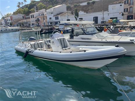 Cobra Rib 8.6 - 2014 Cobra 86m Rib for sale in Menorca - Clearwater Marine