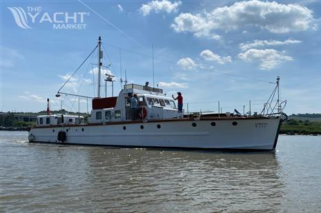 Thornycroft HS Target Towing Launch