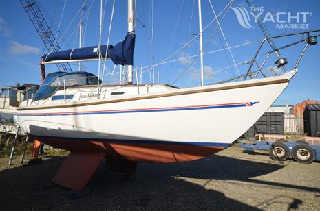 Sadler 26 bilge keel