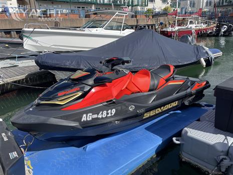 Sea Doo RXT 300 RS