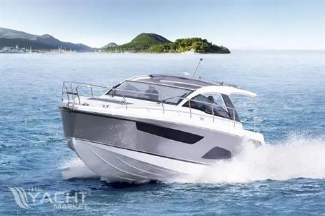 sealine s 335