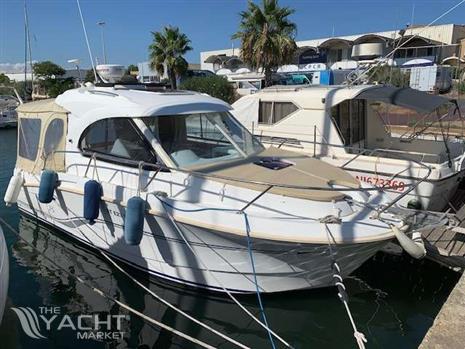 BENETEAU ANTARES 8