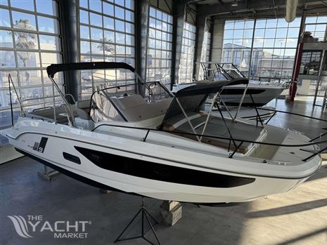 BENETEAU FLYER 9 SUNDECK