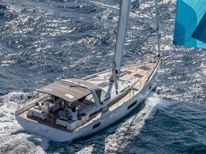 Beneteau Oceanis Yacht 54