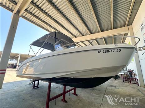 BENETEAU FLYER 7 SUNDECK