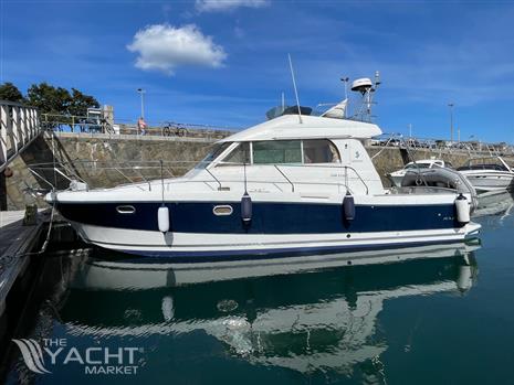 Beneteau Antares 10.80