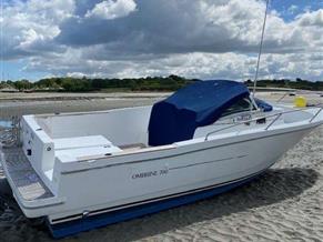 BENETEAU OMBRINE 700