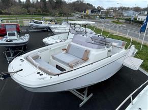 BENETEAU FLYER 9 SPACEDECK