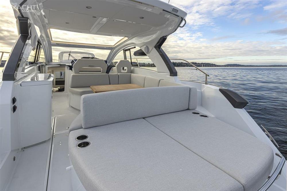 2023 Beneteau