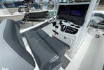 NauticStar 242 OSL - Helm Station