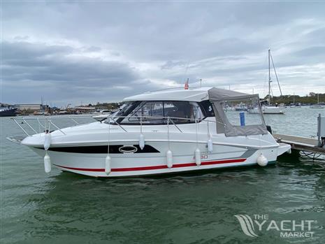 Beneteau Antares 8.80 OB