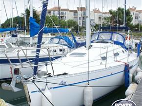 BENETEAU OCEANIS 300