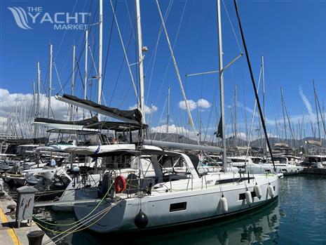 Beneteau Oceanis 51.1