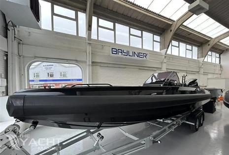 Iron Boats 827