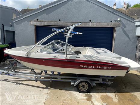 Bayliner 185 shop