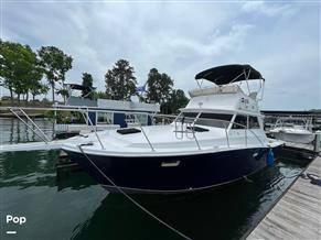 Viking Convertible Sportfisher 35