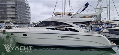 Princess 42 Flybridge