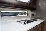 Sunseeker Superhawk 55 - 21 - Galley