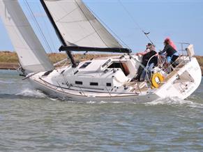 Beneteau First 36.7