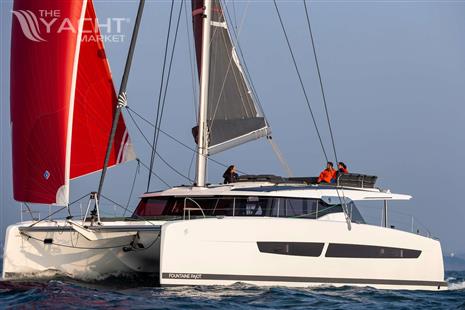 FOUNTAINE PAJOT AURA 51