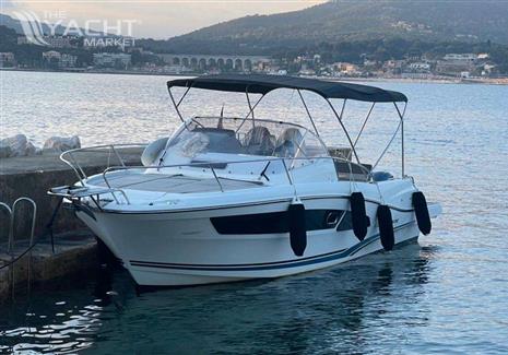 JEANNEAU CAP CAMARAT 9.0 WA
