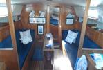 Westerly Fulmar 32 - Saloon