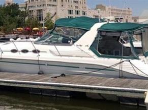 Sea Ray 400 Express Cruiser
