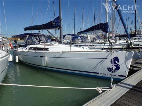 BENETEAU OCEANIS 37