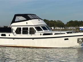 Valkkruiser 11.00 Flybridge