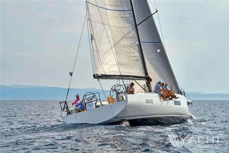 BENETEAU FIRST 53