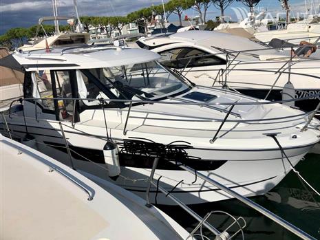 Jeanneau Merry Fisher 895