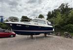Nimbus 320 Coupe - Port View