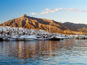 18 MT. BERTH IN PUERTO JOSE BANUS, MARBELLA, SPAIN