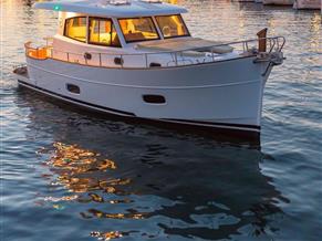 Sasga Yachts 34 HT