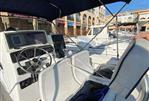 BOSTON WHALER OUTRAGE 26