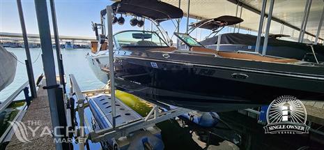 Mastercraft XT23 - 2021 Mastercraft XT23 - Photo #1