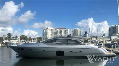 Pershing 74