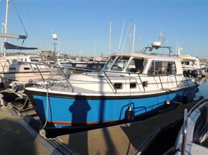Channel Island 32 