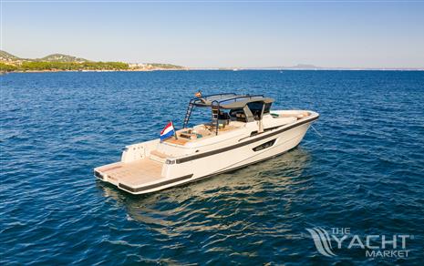 Bluegame BG62 - Bluegame-BG62-motor-yacht-for-sale-exterior-image-Lengers-Yachts-.jpg