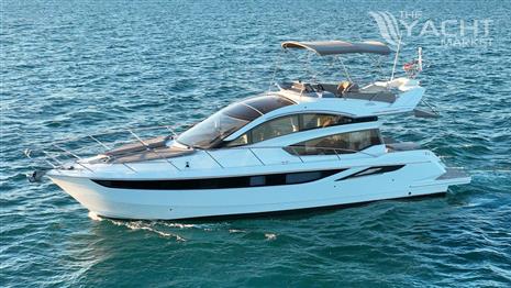 Galeon 430 Skydeck