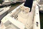 BOSTON WHALER OUTRAGE 220