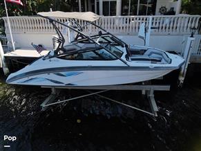 Yamaha 212X