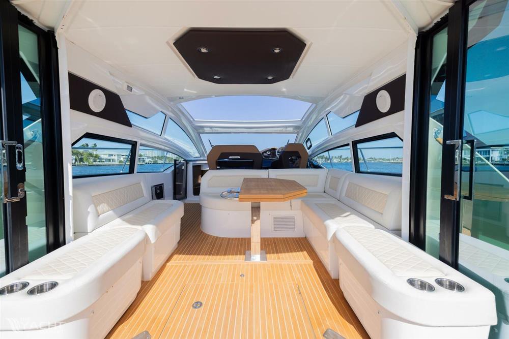 2019 Beneteau