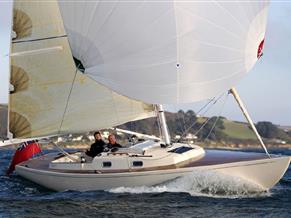 RUSTLER YACHTS Rustler 33