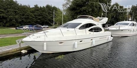 Azimut 42 - Image