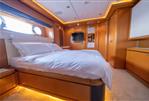 CRN Ferretti Customline