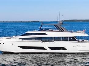 Ferretti Yachts 850 HT