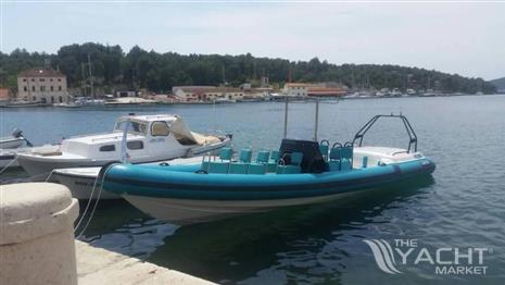  Scorpion RIB 8.5m